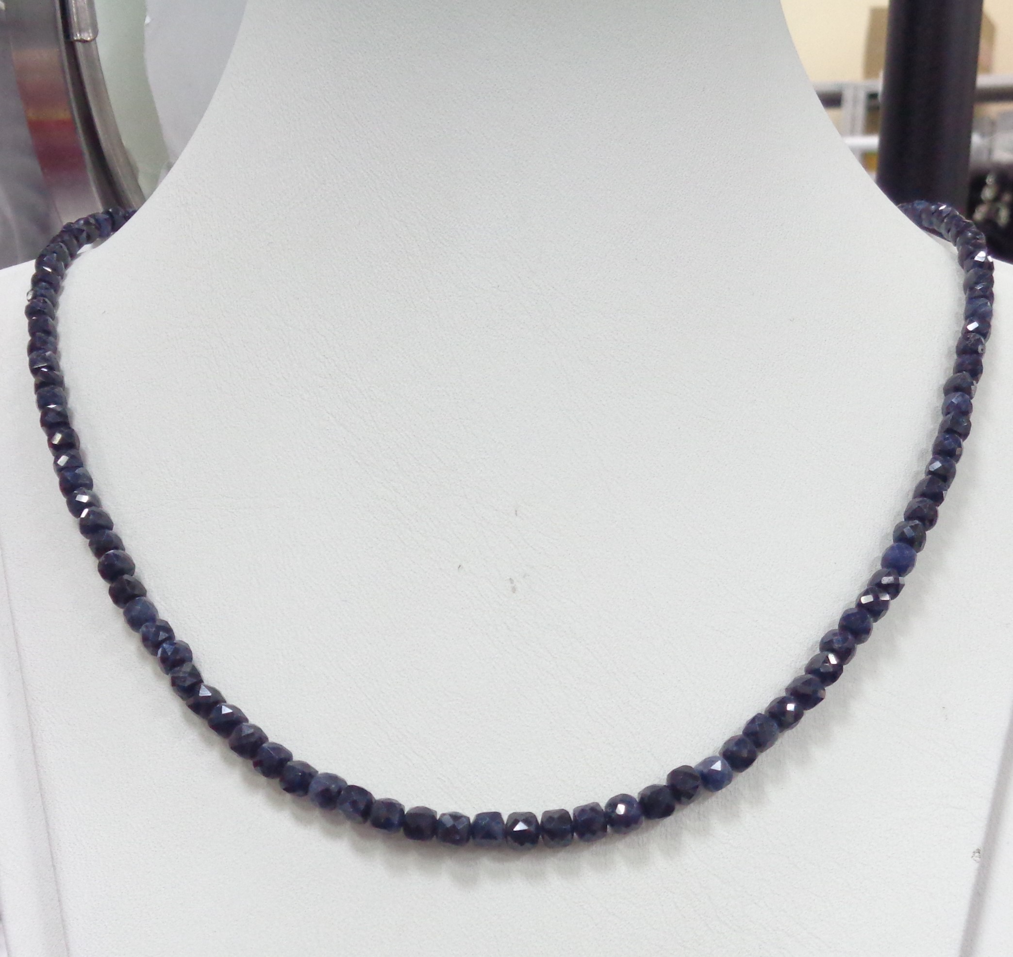 11591-000005 Бусы (Прочее)